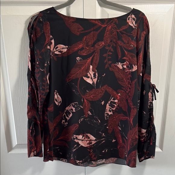 Wilfred pozzi Tie up Sleeve Blouse - Picture 2 of 9